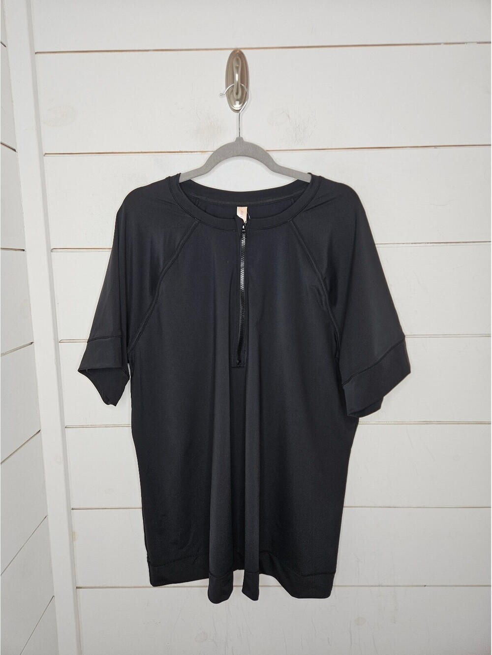 NWT Cacique by Lane Bryant size 26/28 black 1/2 zip swim shirt